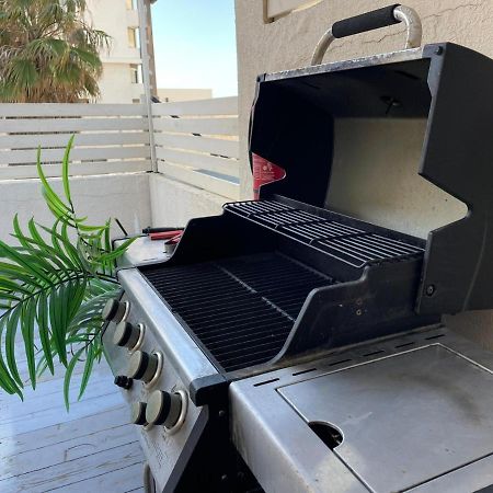 דירת סטודיו יפיפיה על גג ומרפסת שמש ברחוב הירקון Apartment Tel Aviv Exterior foto